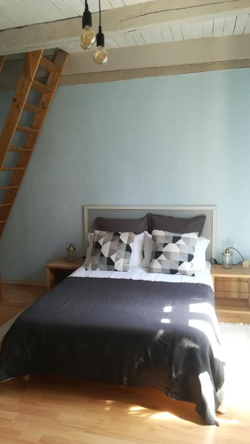 Parisot  Le Mas De Carrie B&B 외부 사진